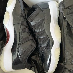 Men’s Jordan 11 Low Sneaker